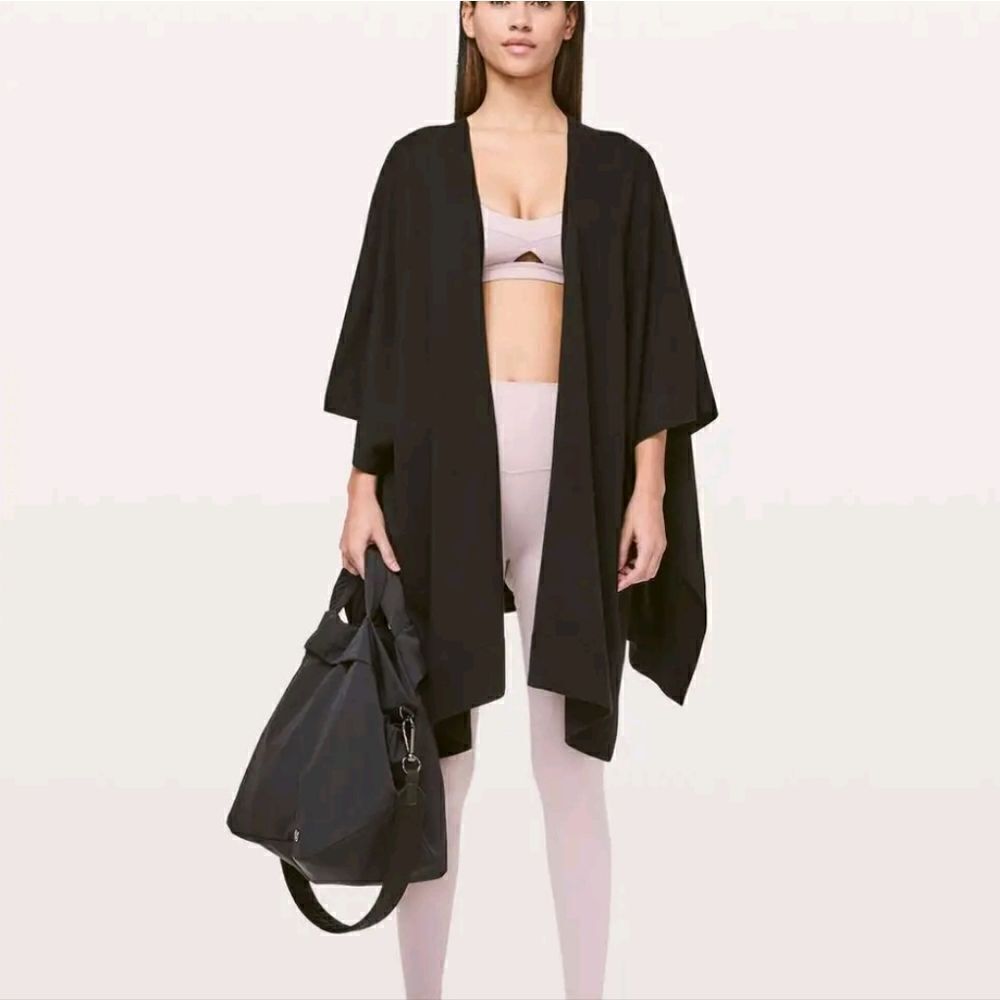 Lululemon free to coast sweater tunic wrap